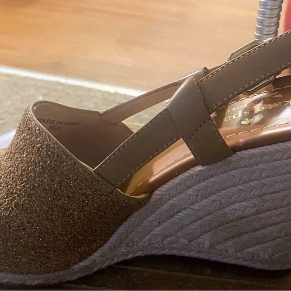 Kate Spade Beacon Gold Glitter Espadrilles Wedge Sandals Size 8.5M Great shape - Picture 8 of 12